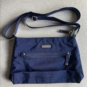 Baggallini All Around nylon Crossbody Bag Navy